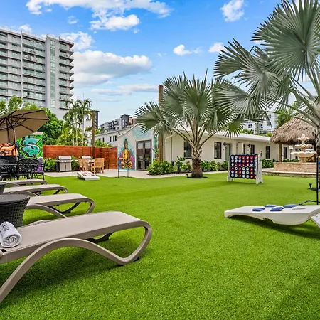 The Freedom House • Urban Oasis • Eclectic Retreat Villa